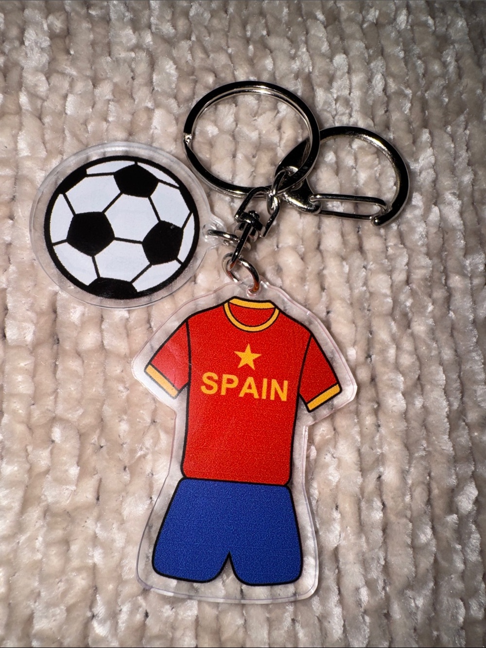 Spain Soccer Jersey Keychains Bagcharms NWOT - Picture 2 of 3